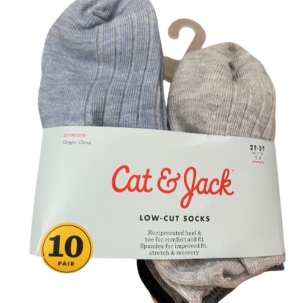 Cat & Jack Low-Cut Socks - 2 packs